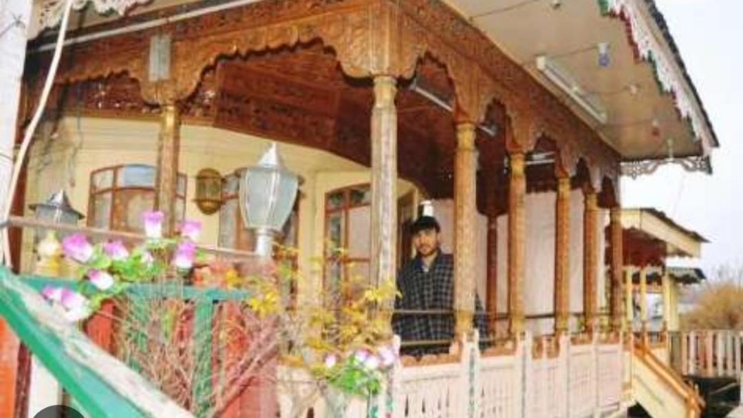 New Minar Group Of Houseboats Hotel Srīnagar Buitenkant foto